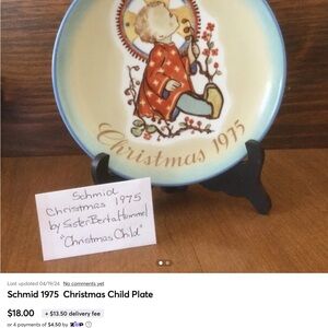 Schmid Christmas Child 1975 plate by Berta Hummel.  Excellent condition.